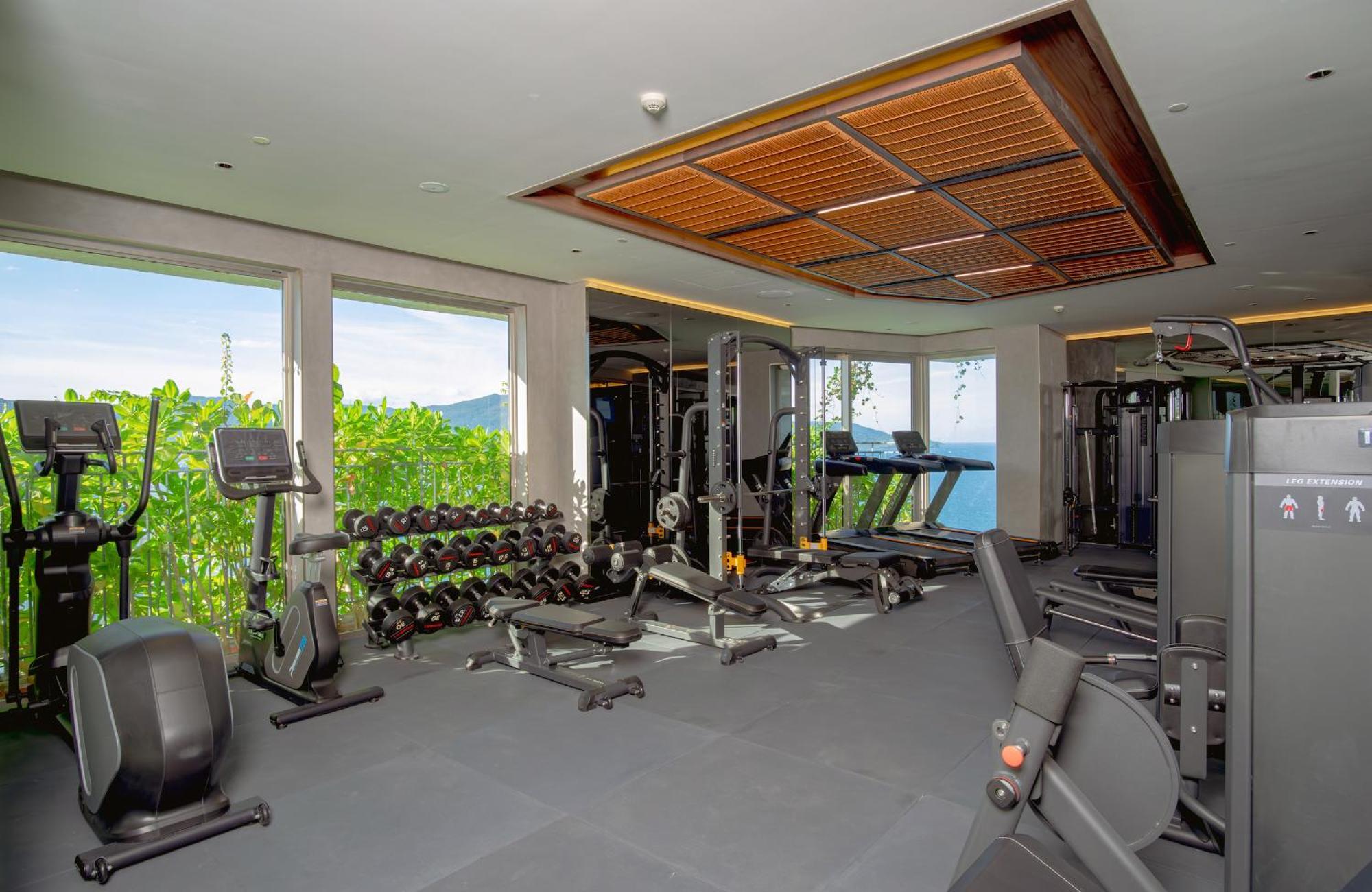 M Hotel Danang Bagian luar foto The gym at the hotel