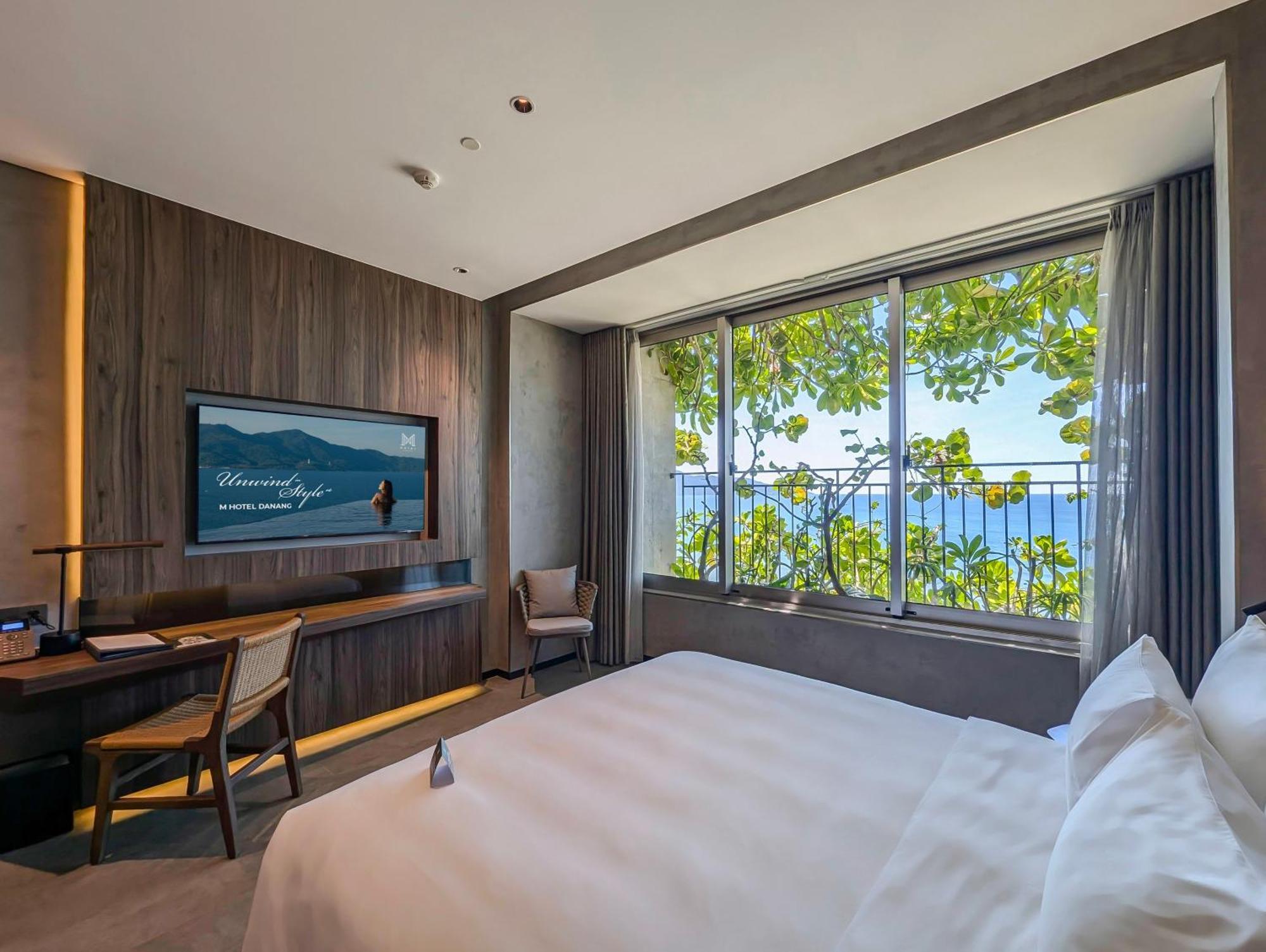 M Hotel Danang Bagian luar foto Deluxe Ocean View Room
