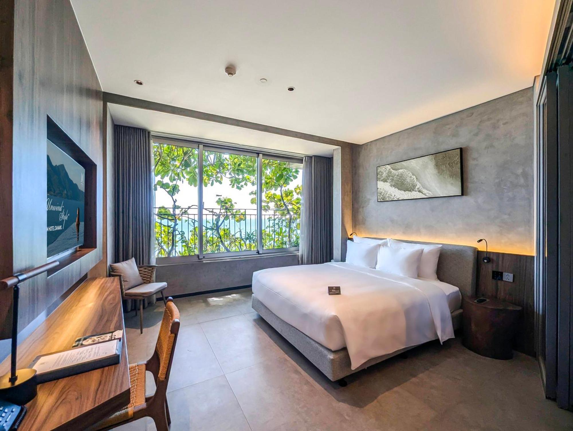 M Hotel Danang Bagian luar foto Deluxe Ocean View